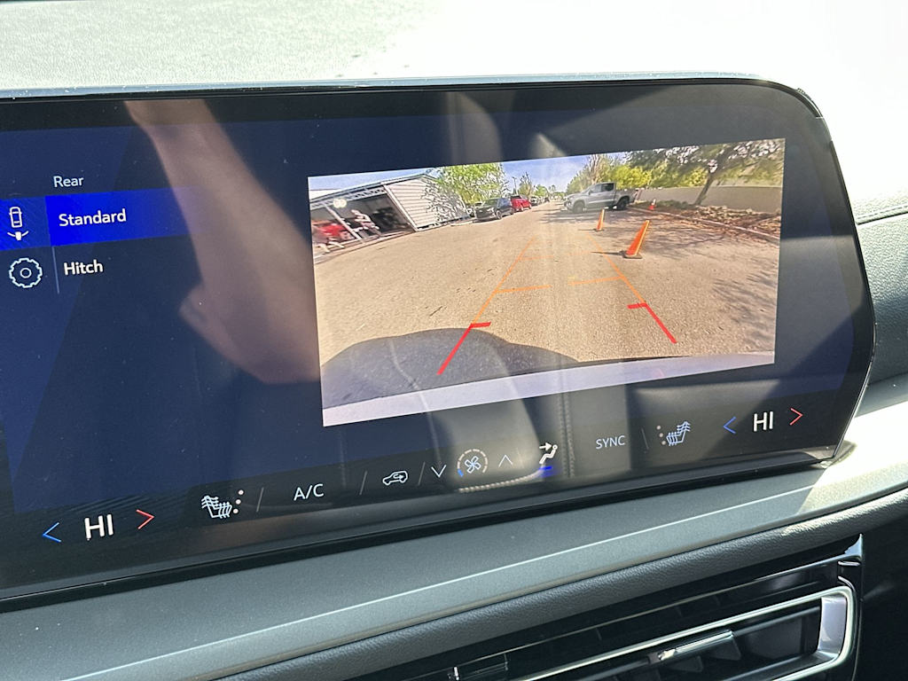 Thumbnail: 2026 Chevrolet Traverse - 27