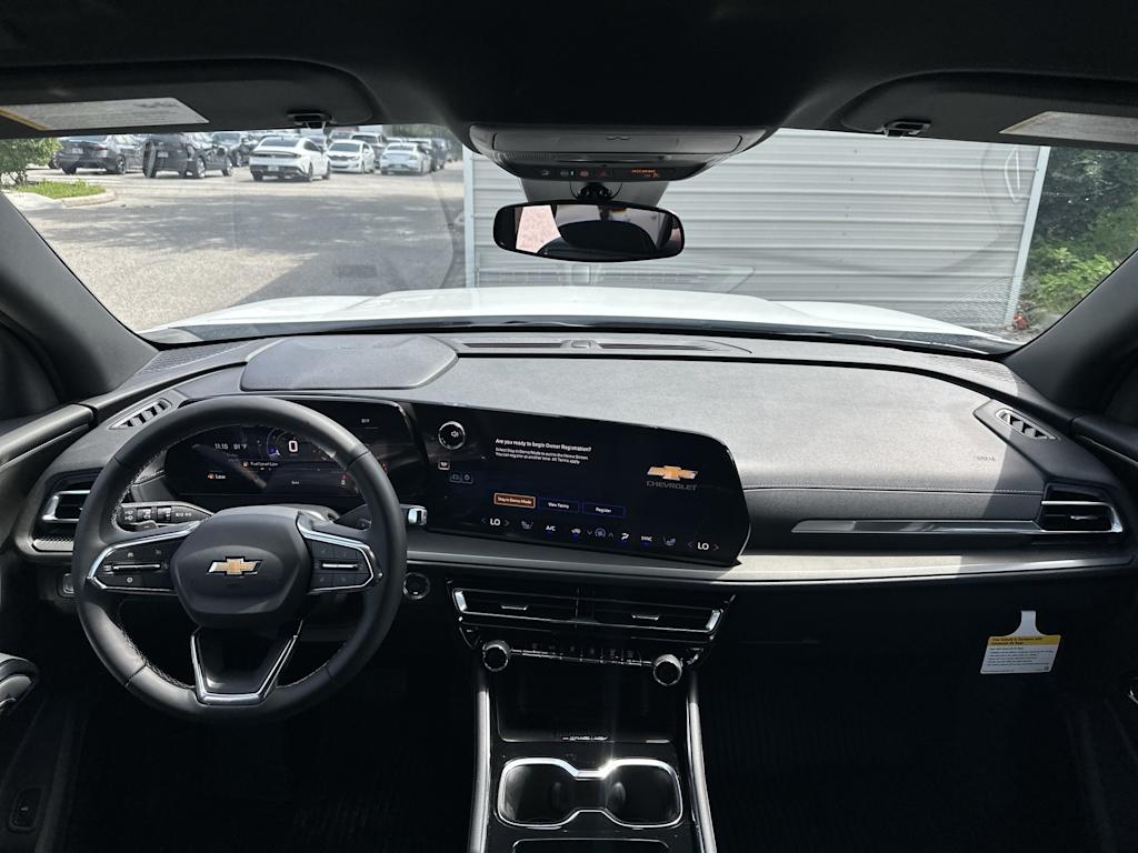 Thumbnail: 2026 Chevrolet Traverse - 2