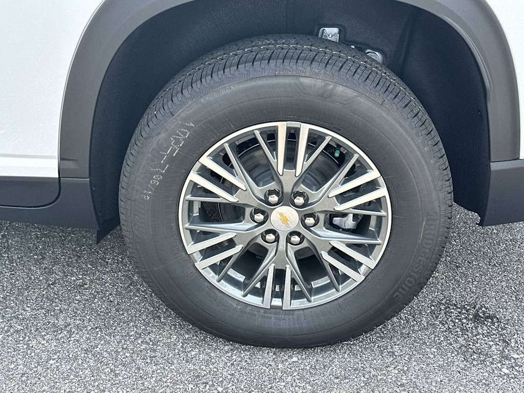 Thumbnail: 2026 Chevrolet Traverse - 7