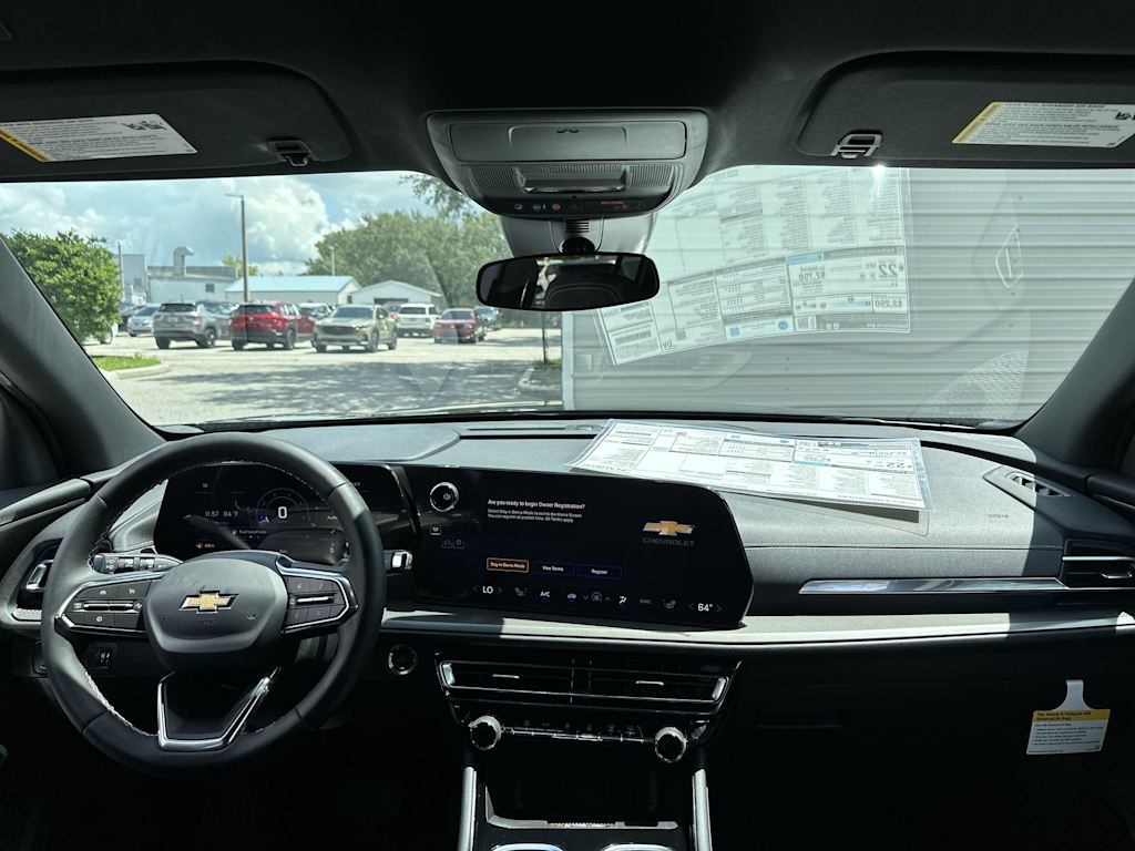 Thumbnail: 2026 Chevrolet Traverse - 2