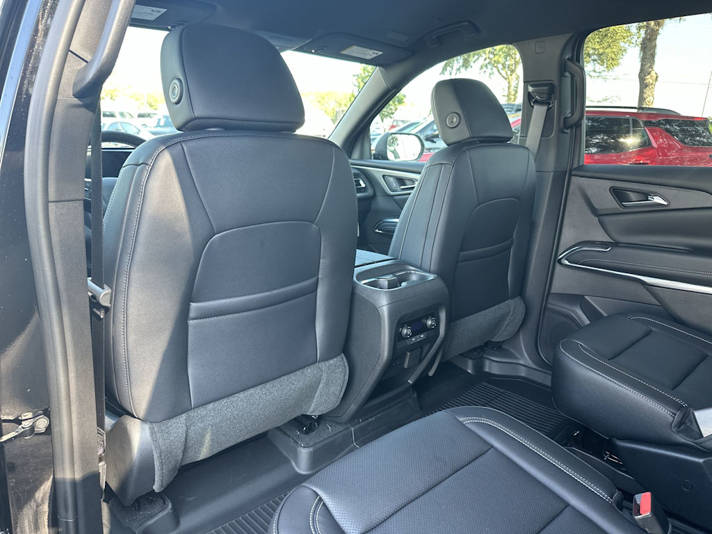 Thumbnail: 2026 Chevrolet Traverse - 13