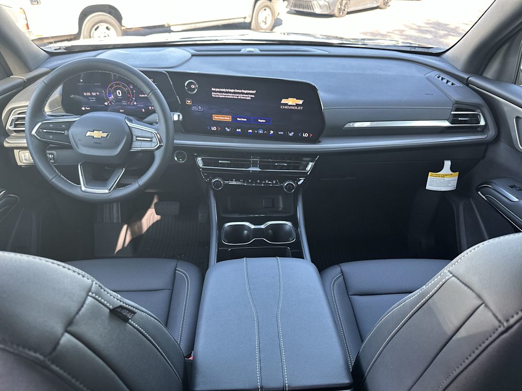 Thumbnail: 2026 Chevrolet Traverse - 2