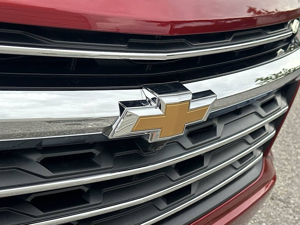 Thumbnail: 2027 Chevrolet Traverse - 7