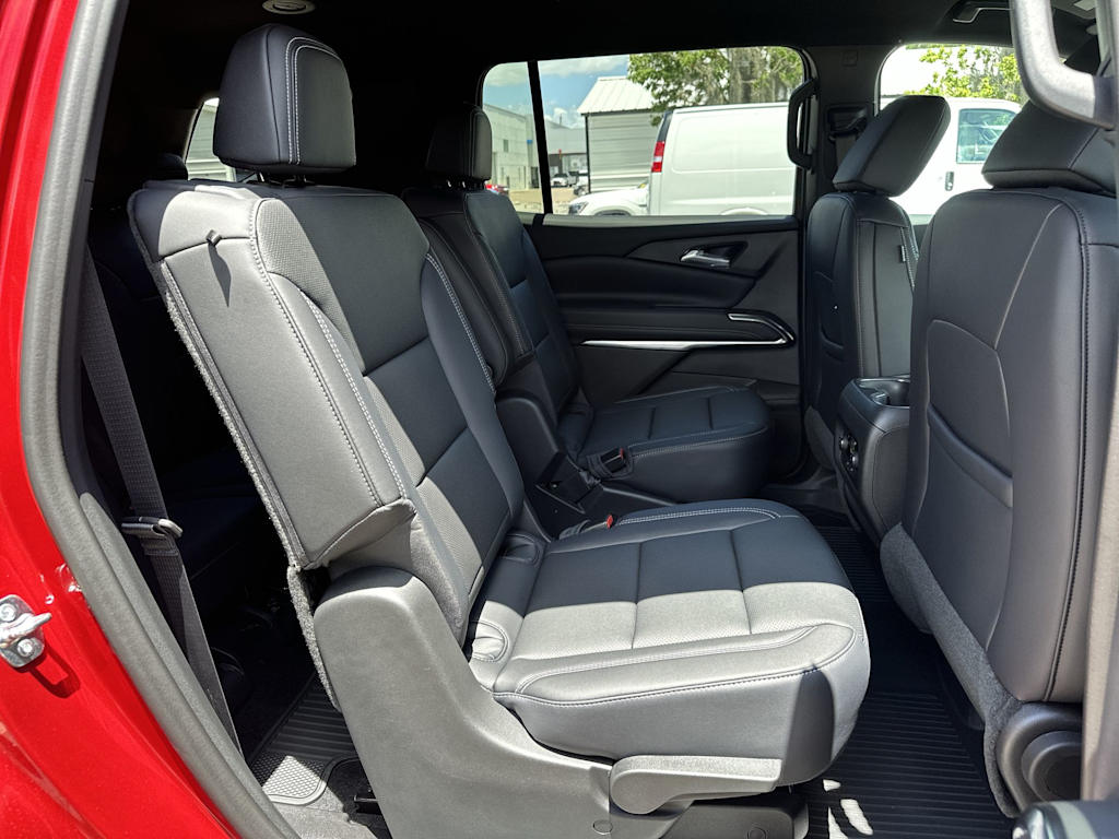Thumbnail: 2026 Chevrolet Traverse - 23