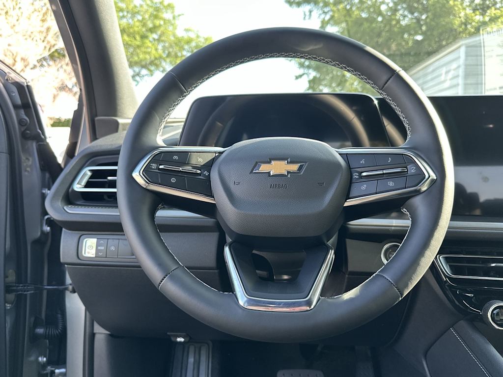 Thumbnail: 2026 Chevrolet Traverse - 10