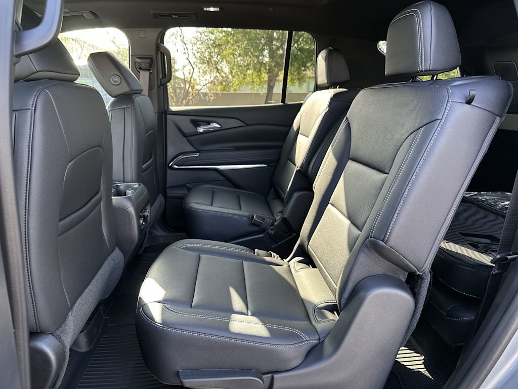 Thumbnail: 2026 Chevrolet Traverse - 13