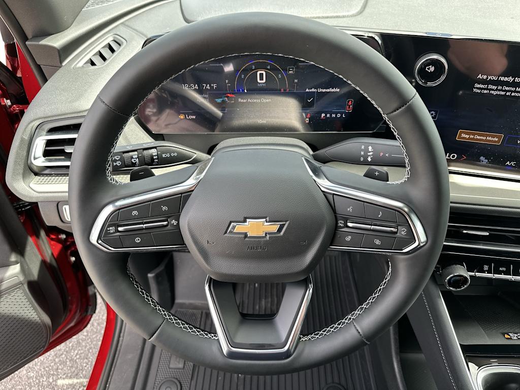 Thumbnail: 2026 Chevrolet Traverse - 10