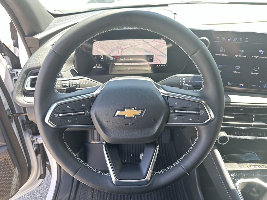Thumbnail: 2026 Chevrolet Traverse - 10