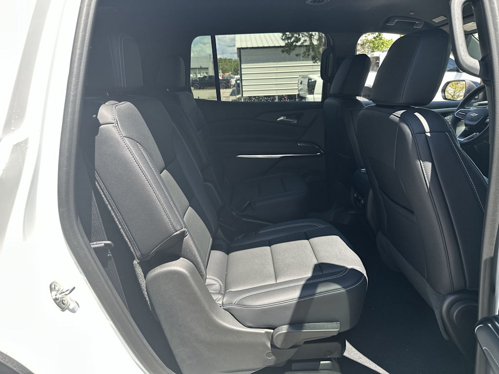 Thumbnail: 2026 Chevrolet Traverse - 23