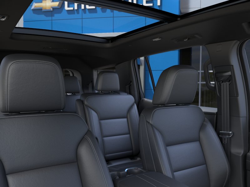 Thumbnail: 2027 Chevrolet Traverse - 24