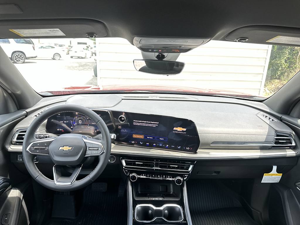 Thumbnail: 2026 Chevrolet Traverse - 2