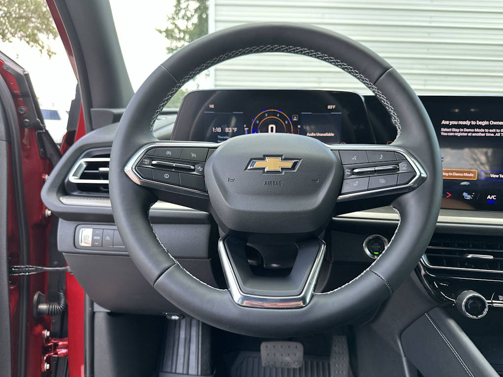 Thumbnail: 2026 Chevrolet Traverse - 10