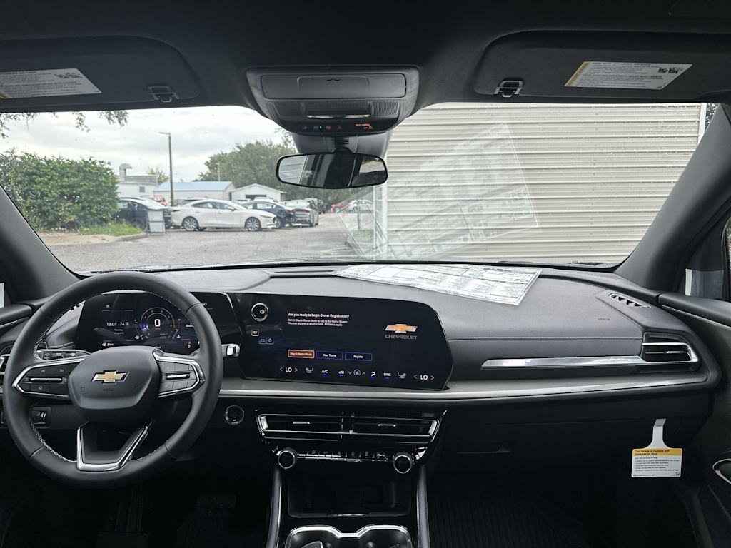 Thumbnail: 2026 Chevrolet Traverse - 2