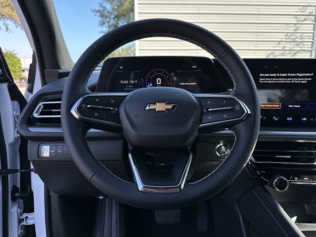 Thumbnail: 2026 Chevrolet Traverse - 10