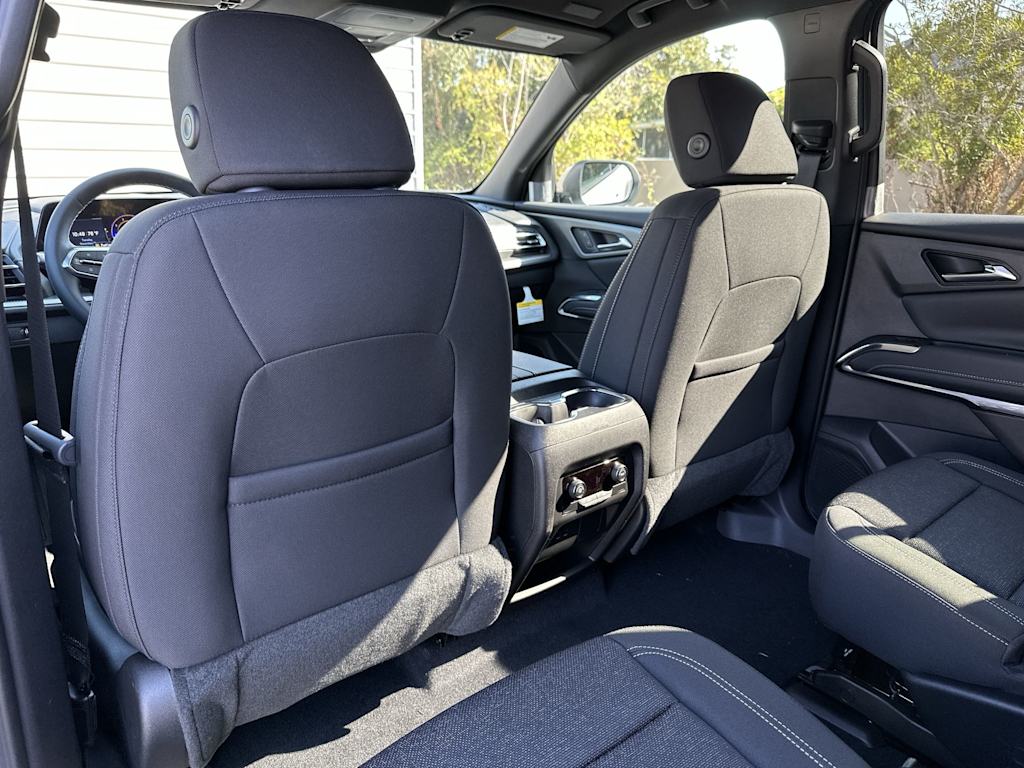 Thumbnail: 2026 Chevrolet Traverse - 13