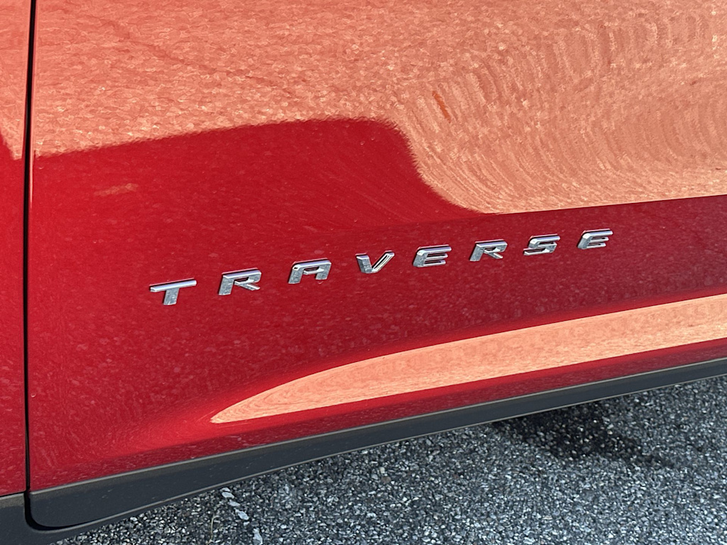 Thumbnail: 2027 Chevrolet Traverse - 22