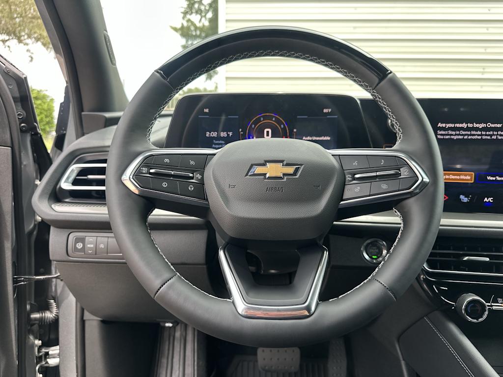 Thumbnail: 2027 Chevrolet Traverse - 10