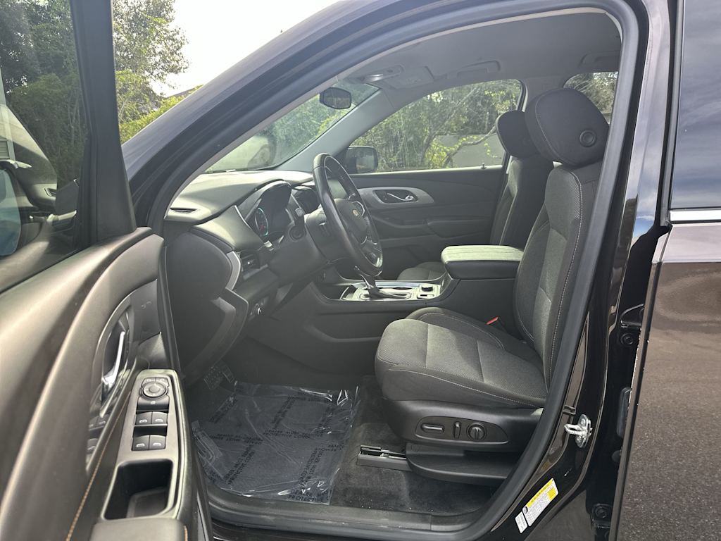 Thumbnail: 2019 Chevrolet Traverse - 19