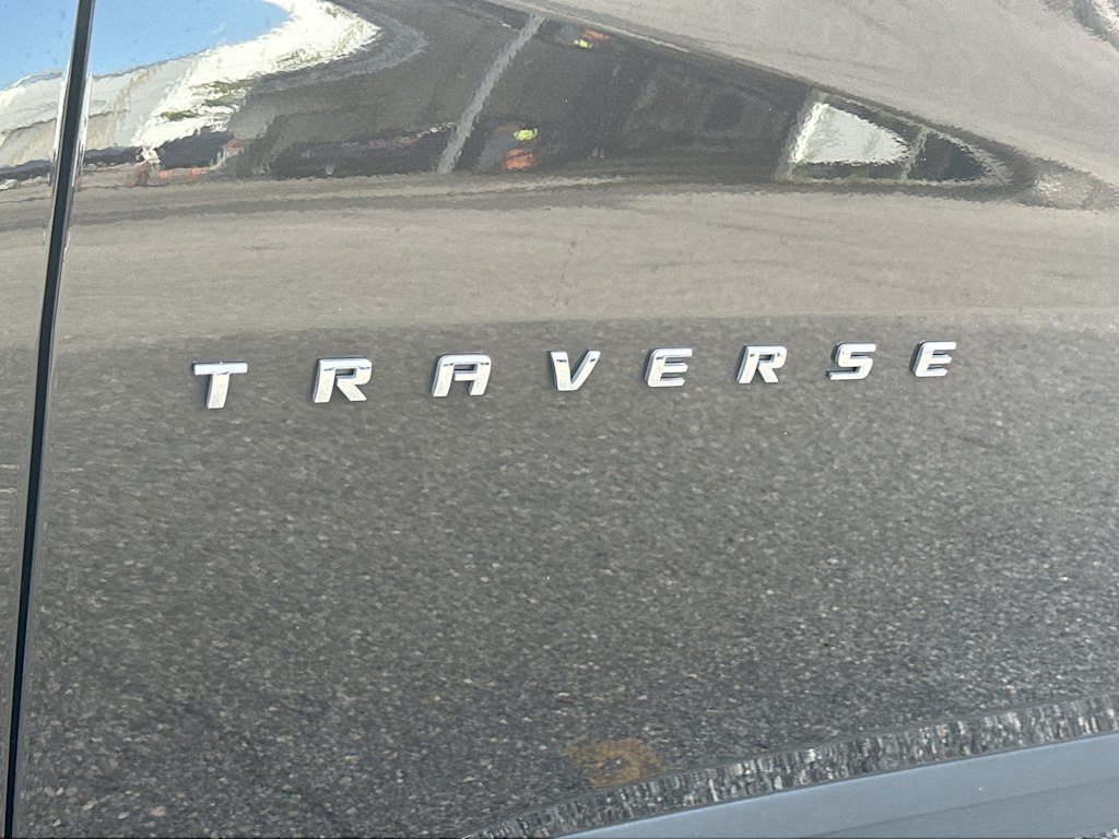 Thumbnail: 2019 Chevrolet Traverse - 24