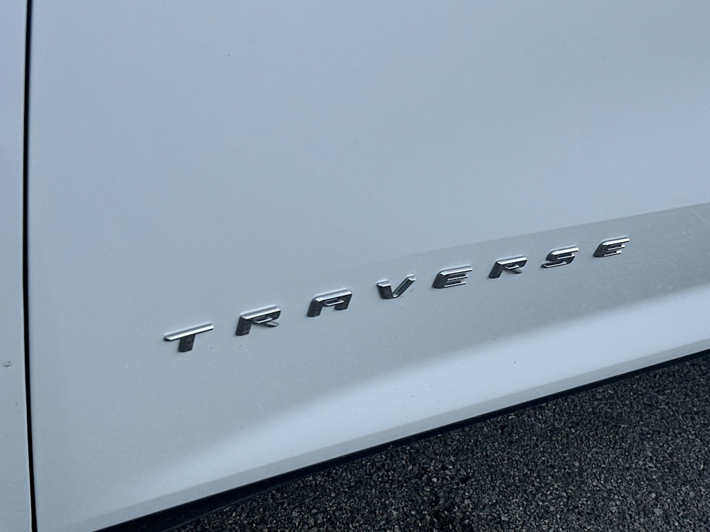 Thumbnail: 2025 Chevrolet Traverse - 22