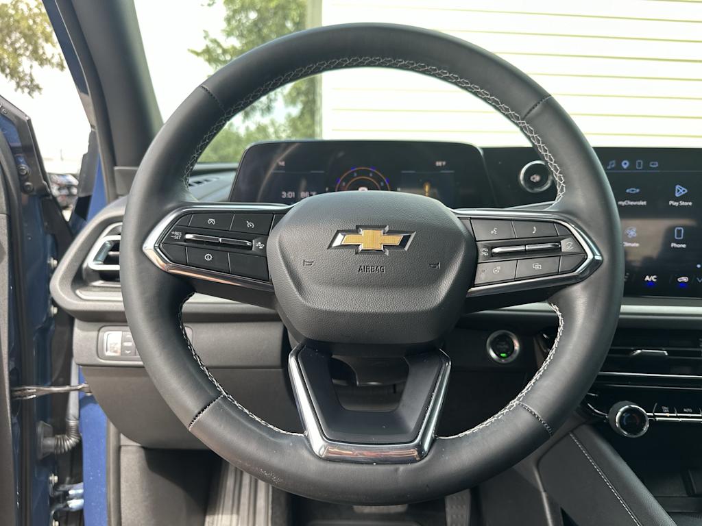 Thumbnail: 2025 Chevrolet Traverse - 10