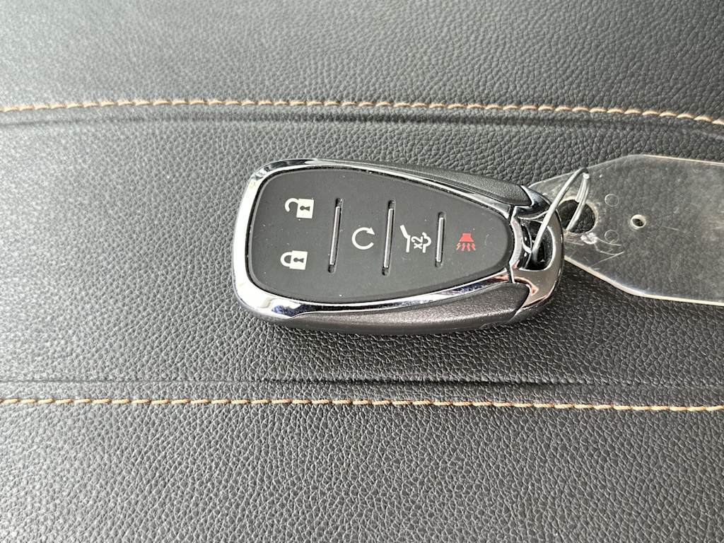 Thumbnail: 2020 Chevrolet Traverse - 17