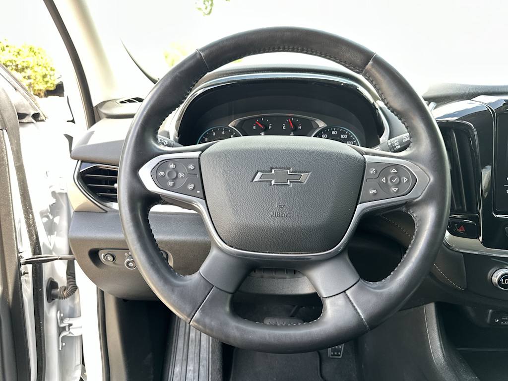 Thumbnail: 2020 Chevrolet Traverse - 9