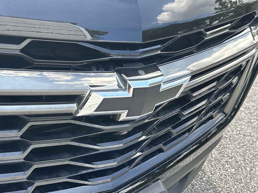 Thumbnail: 2022 Chevrolet Traverse - 7