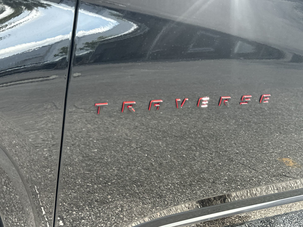 Thumbnail: 2022 Chevrolet Traverse - 23