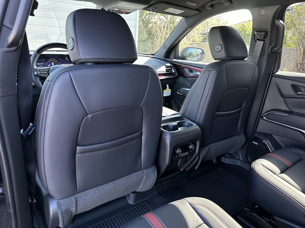 Thumbnail: 2026 Chevrolet Traverse - 23