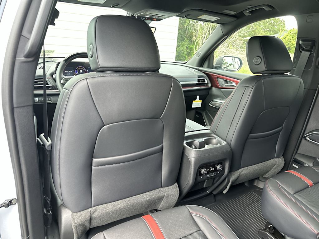 Thumbnail: 2026 Chevrolet Traverse - 13