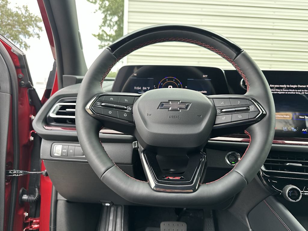 Thumbnail: 2026 Chevrolet Traverse - 9