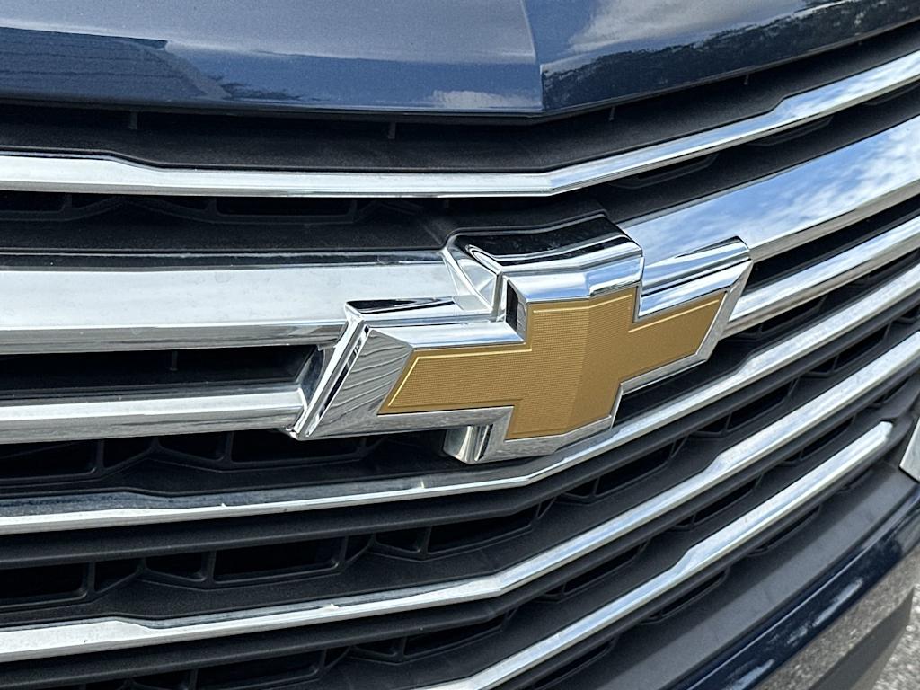Thumbnail: 2023 Chevrolet Traverse - 23