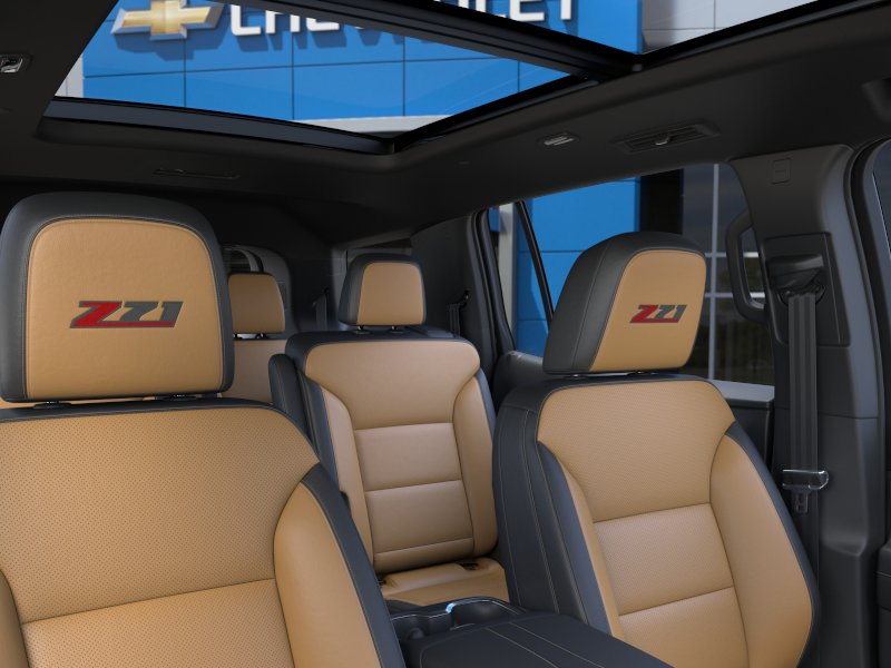 Thumbnail: 2027 Chevrolet Traverse - 23