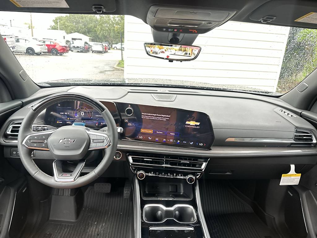 Thumbnail: 2027 Chevrolet Traverse - 2