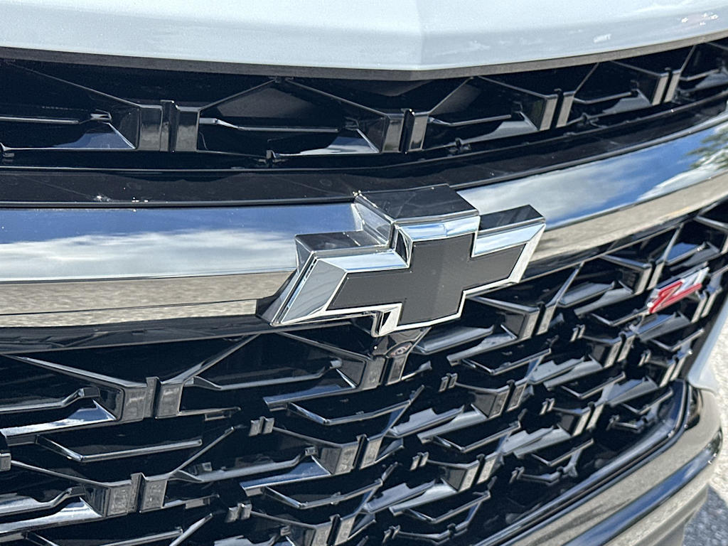 Thumbnail: 2027 Chevrolet Traverse - 7