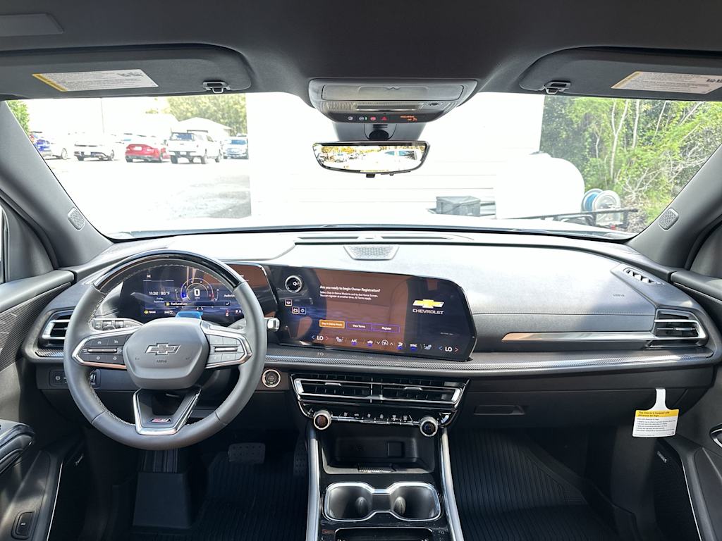 Thumbnail: 2027 Chevrolet Traverse - 2