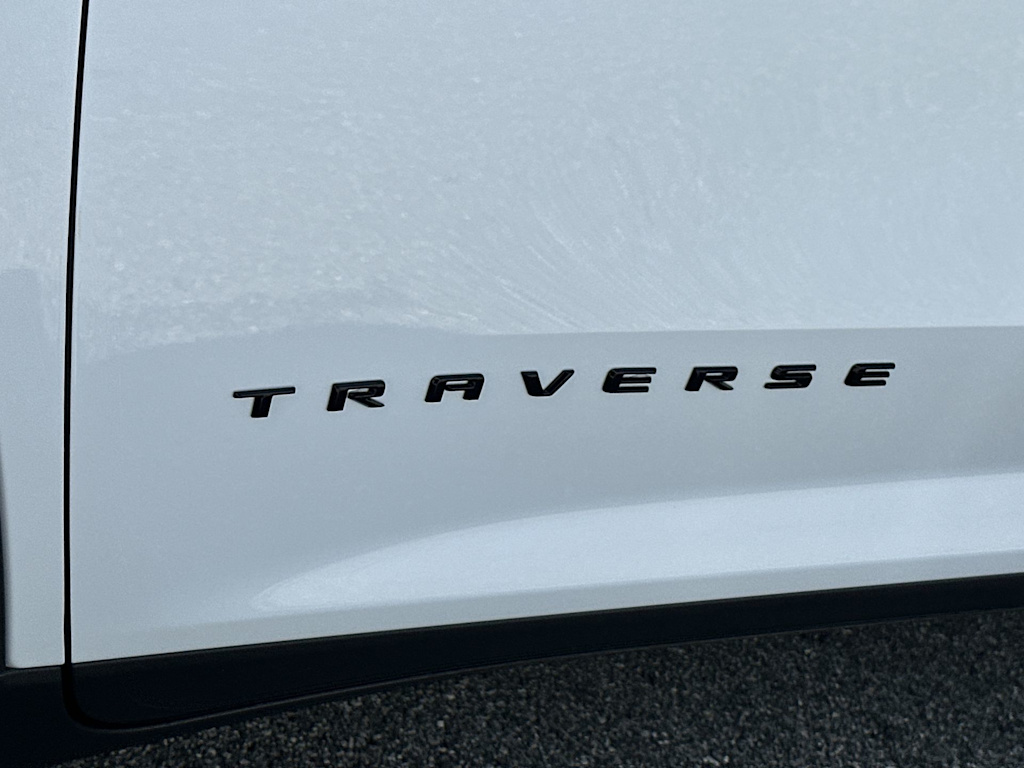 Thumbnail: 2027 Chevrolet Traverse - 24