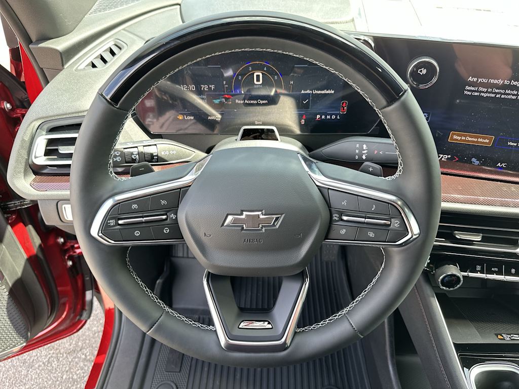 Thumbnail: 2026 Chevrolet Traverse - 10