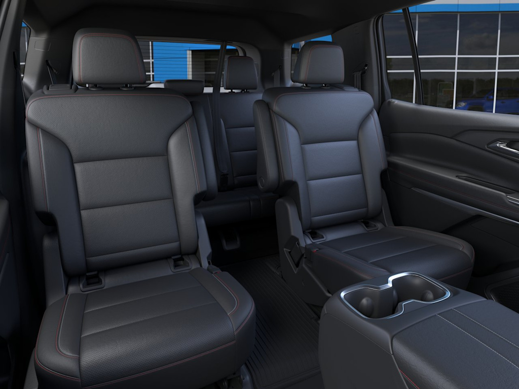 Thumbnail: 2026 Chevrolet Traverse - 8