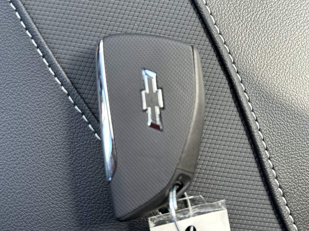 Thumbnail: 2026 Chevrolet Traverse - 17