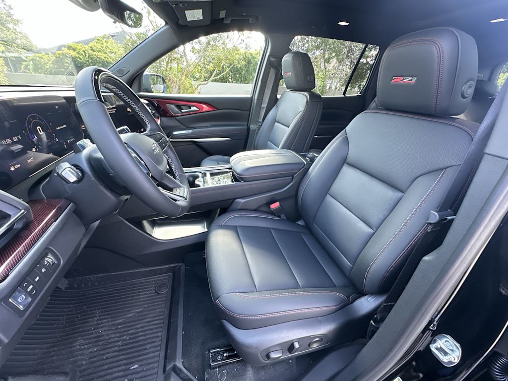 Thumbnail: 2026 Chevrolet Traverse - 12