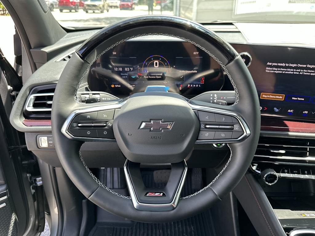 Thumbnail: 2026 Chevrolet Traverse - 10