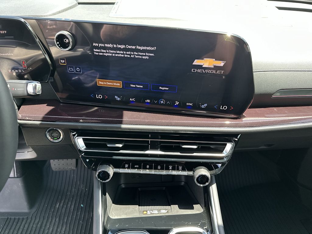 Thumbnail: 2026 Chevrolet Traverse - 14