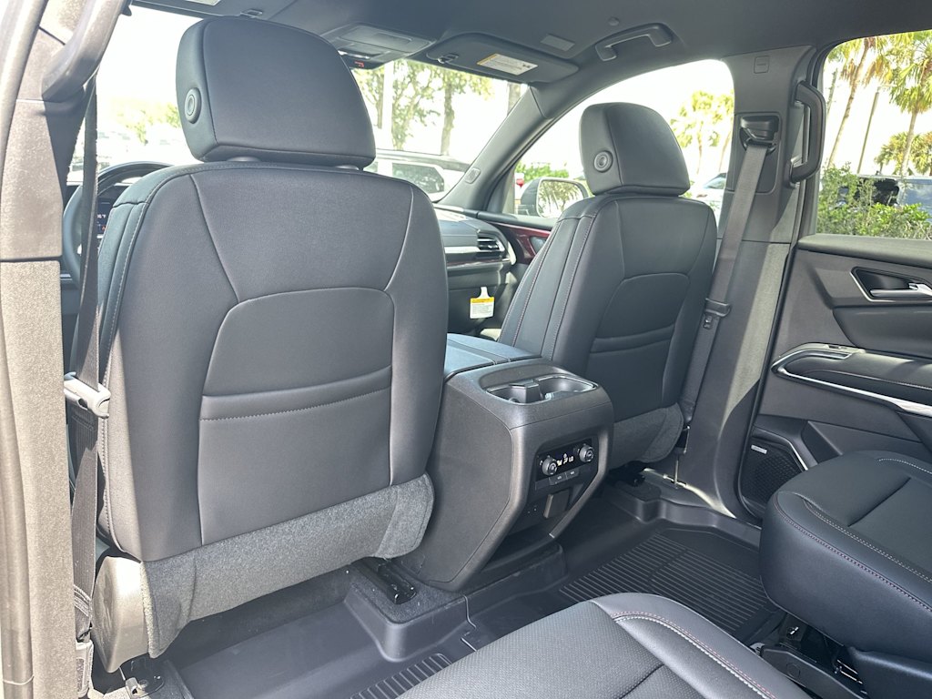 Thumbnail: 2026 Chevrolet Traverse - 22