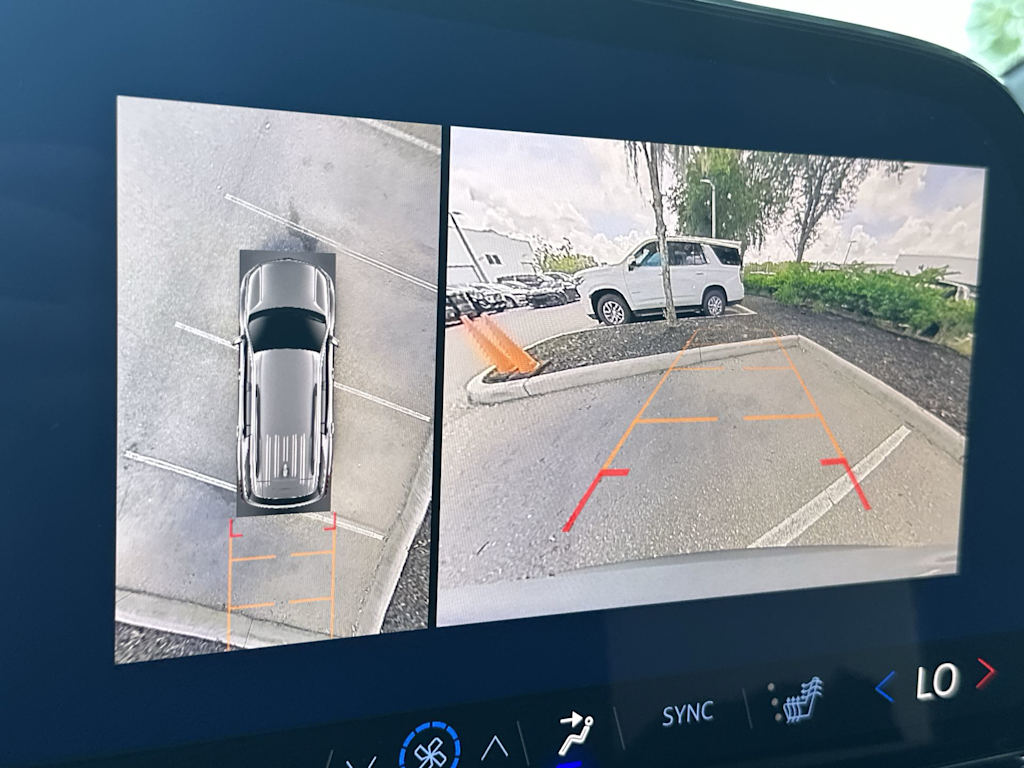 Thumbnail: 2026 Chevrolet Traverse - 14