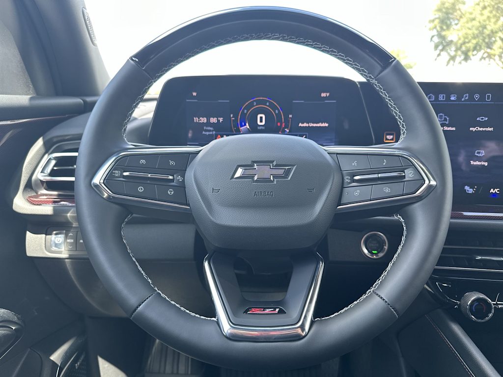 Thumbnail: 2026 Chevrolet Traverse - 10