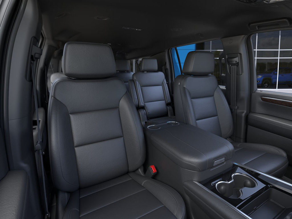 Thumbnail: 2026 Chevrolet Suburban - 7