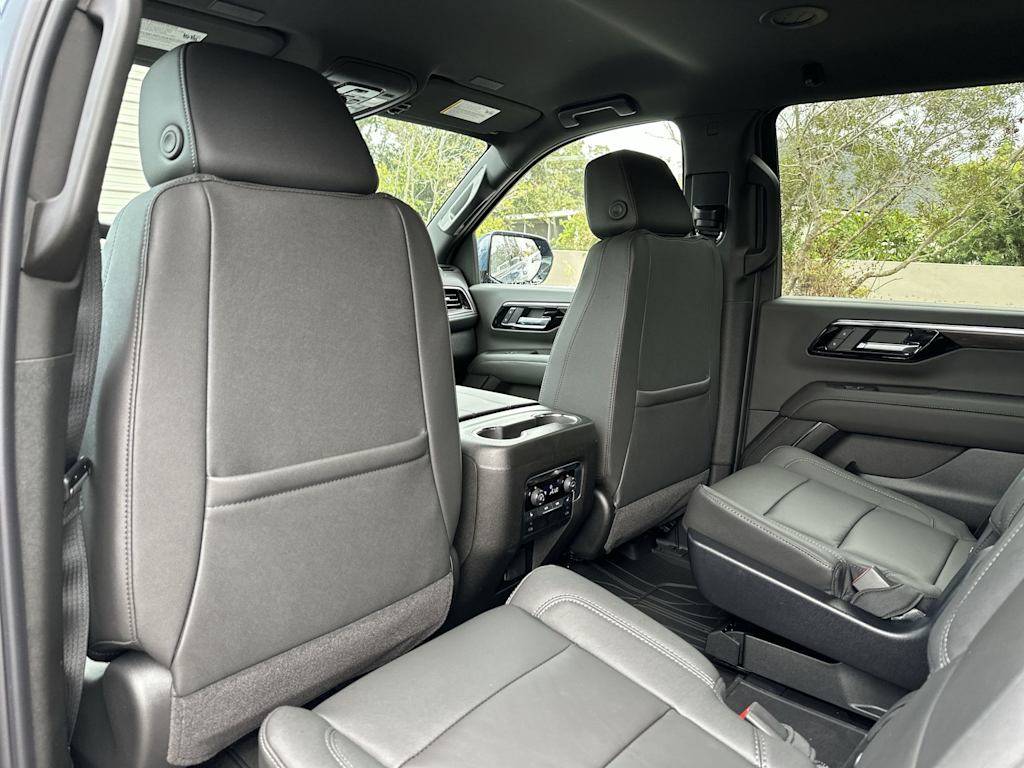 Thumbnail: 2026 Chevrolet Suburban - 13