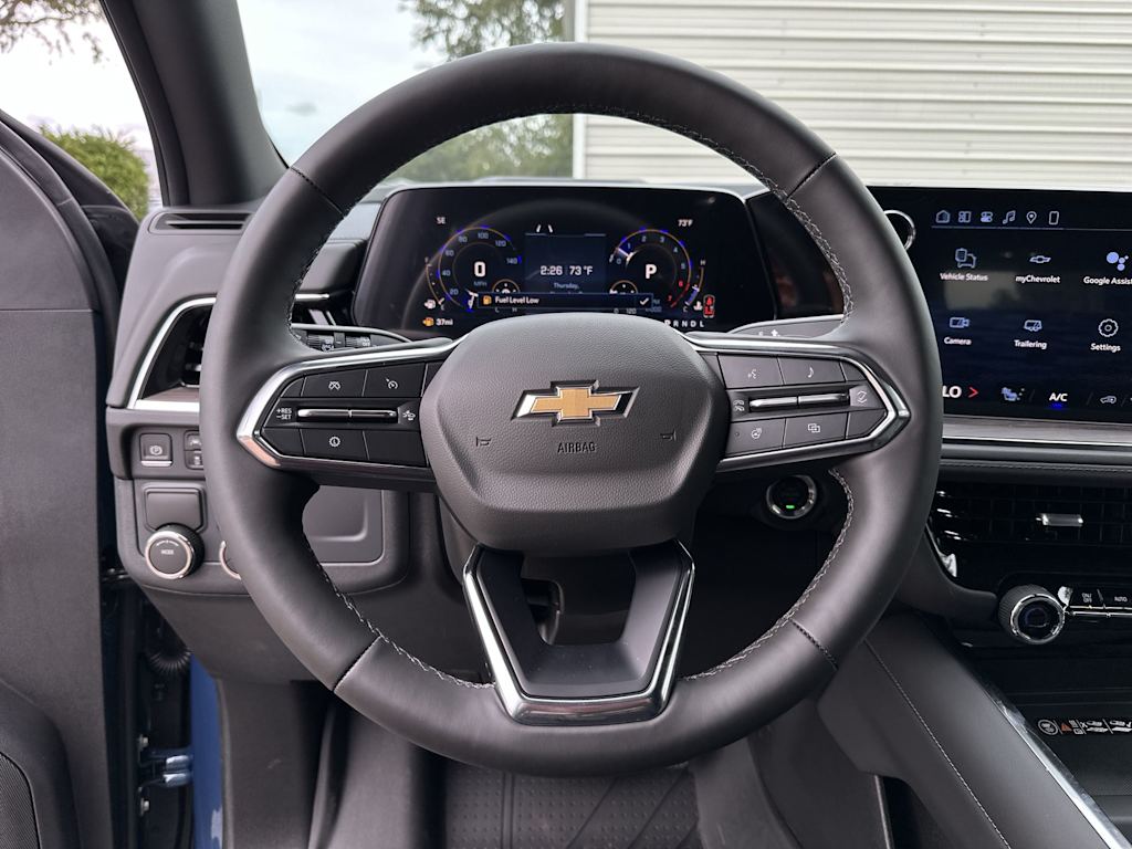Thumbnail: 2026 Chevrolet Suburban - 10